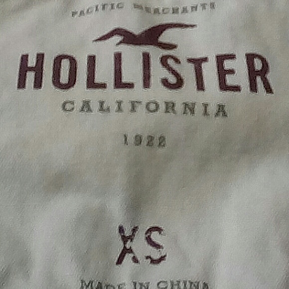 Gently worn full zip & snap hollister jacket - Picture 4 of 4